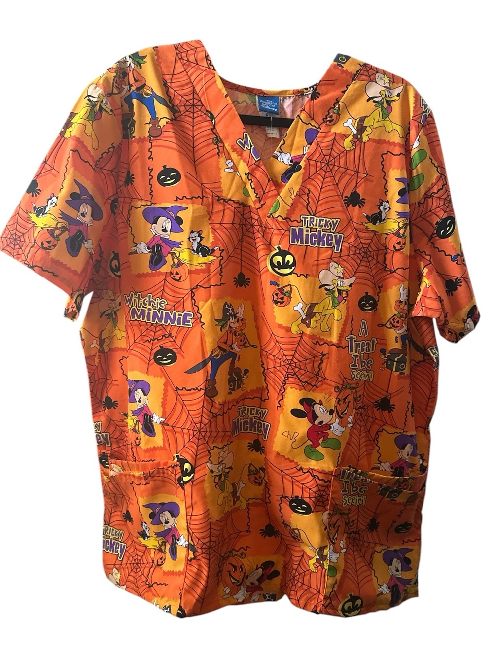Disney Halloween Scrubs Top Size: XL